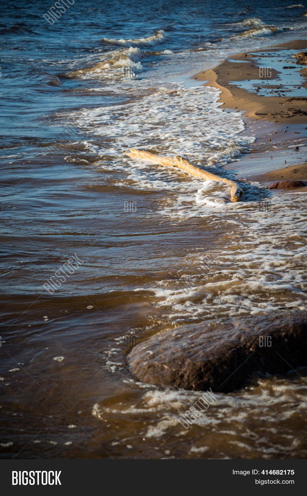 Beautiful Water-washed Image & Photo (Free Trial) | Bigstock