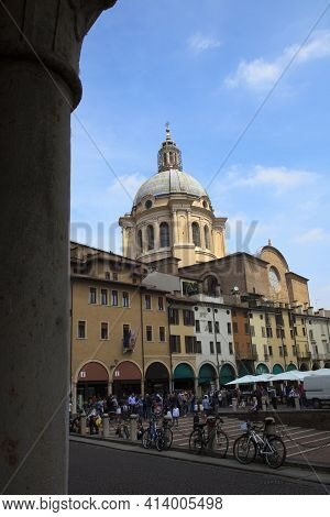 Mantova (mn), Italy - June 10, 2017: Dome Of The Basilica Of St. Andrea, Mantova, Lombardy, Italy