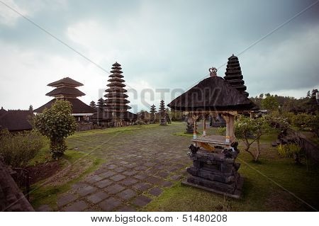 Besakih complex Pura Penataran Agung