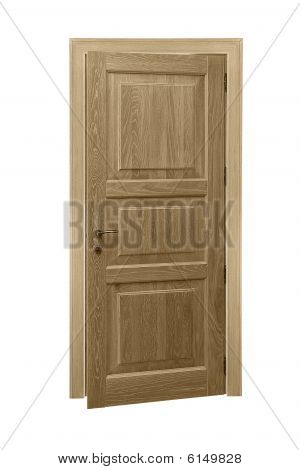 Puuovi valkoisella pohjalla