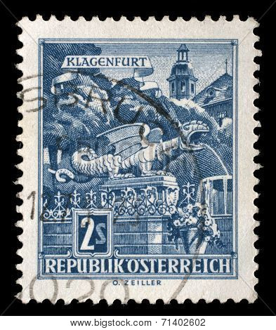 AUSTRIA - CIRCA 1957: stamp printed by Austria, shows Dragon Fountain, Klagenfurt, circa 1957