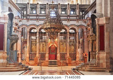 JERUSALEM, ISRAEL - MARCH 9, 2012: Huge decorated hall in front of the Edicule. Church of the Holy Sepulcher in Jerusalem