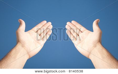 มือ