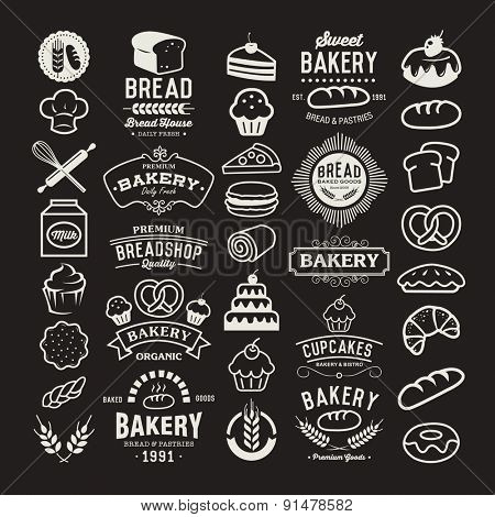 Bakery logotypes set. Bakery vintage design elements, logos, badges, labels, icons and objects