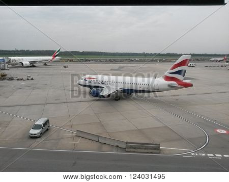 VIENNA SCHWECHAT AUSTRIA - CIRCA OCTOBER 2015: aircraft of the British Airways on the runway