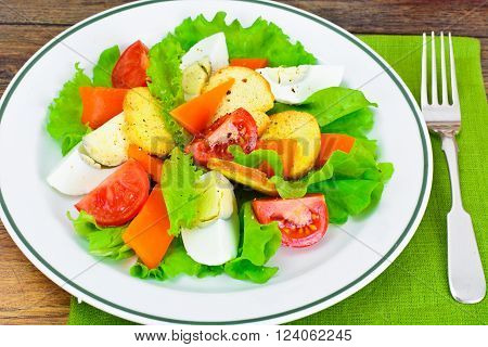 Tomato, Sweet Pepper with Egg and Bruschetta Studio Phoro