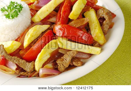 Peruánské jídlo zvané 