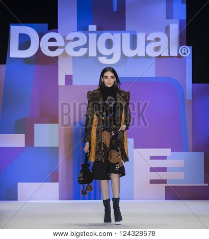 Desigual - Fall Winter 2016 Collection