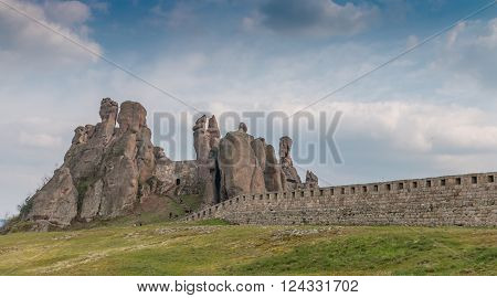 The rocks of Belogradchik and Belogradchik fortress in Bulgaria
** Note: Soft Focus at 100%, best at smaller sizes