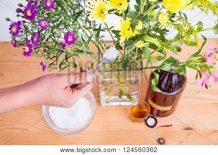 Add Apple Cider Vinegar And Sugar To Keep Flowers Fresher