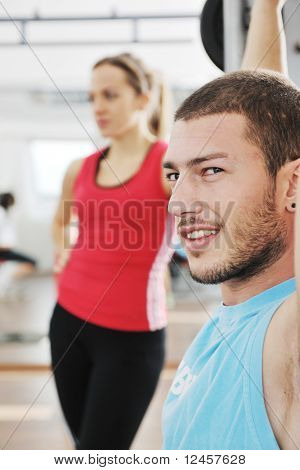 Mies Fitness Harjoitus