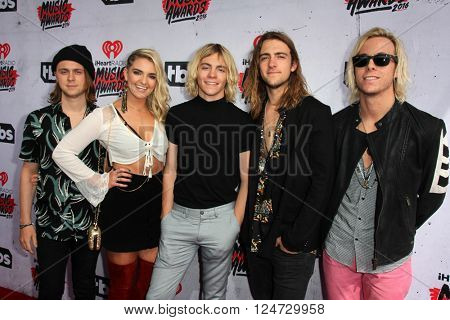 LOS ANGELES - APR 3:  R5 at the iHeart Radio Music Awards 2016 Arrivals at the The Forum on April 3, 2016 in Inglewood, CA