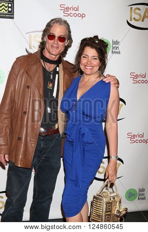 LOS ANGELES - APR 6:  Ronn Moss, Devin DeVasquez at the 7th Annual Indie Series Awards at the El Portal Theater on April 6, 2016 in North Hollywood, CA