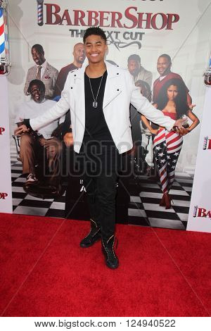 LOS ANGELES - APR 6:  Torion Sellers at the Barbershop - The Next Cut Premiere at the TCL Chinese Theater on April 6, 2016 in Los Angeles, CA