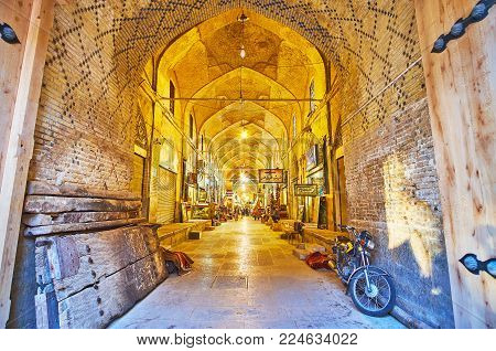 Shiraz, Iran - October 12, 2017: The Historic Building Of Vakil Bazaar, Brick Walls Are Decorated Wi