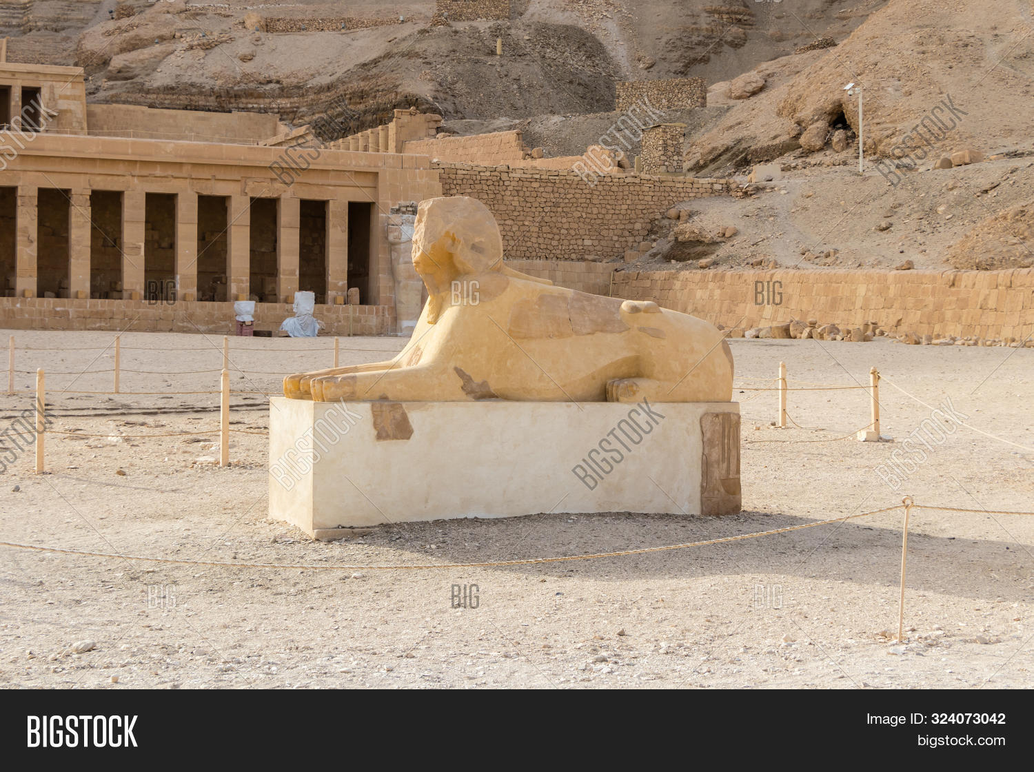 Sphinx Monument Body Image & Photo (Free Trial) | Bigstock