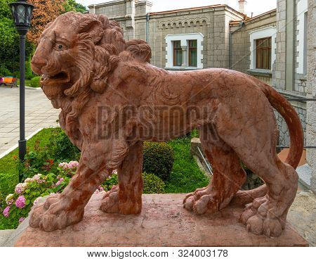 Koreiz, Crimea - July 10. 2019. Terracotta Lion At The Entrance To Princes Yusupov Palace