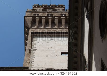 Italy, Florence - May 18 2017: The View Of Inner Yard And Arnolfo Tower Of Palazzo Vecchio On May 18
