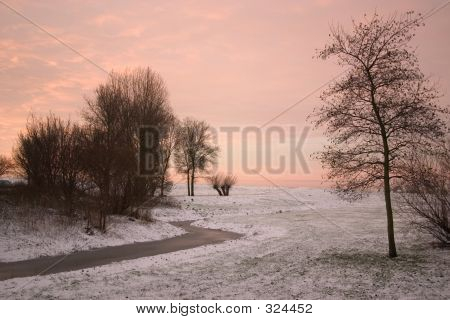 Piękny wschód słońca 2