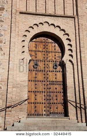 Church Of Santiago Del Arrabal