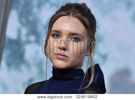 LOS ANGELES - SEP 25:  Pearl Amanda Dickson arrives for 