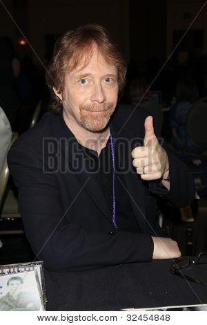 BURBANK - APR 22: Bill Mumy se podílí na 