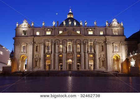 Noc w Saint Peter Square
