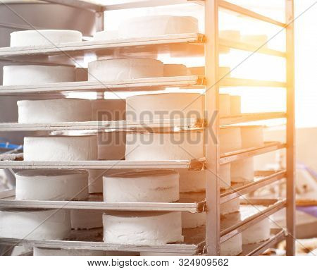 Pastry Rack With Blanks For The Production Of Cakes And Desserts, Background, Sweet-shop