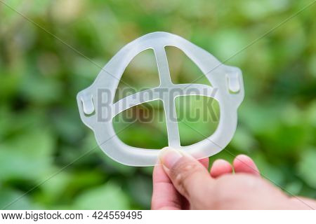 Inner Support Bracket Mask Bracket  With Alcohol Bottle On Table