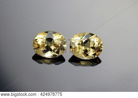 Natural Heliodor Beryl Oval Faceted Loose Golden Yellow Color Clean And Transparent Gemstone Pair Se