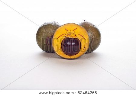 Lucuma Fruit