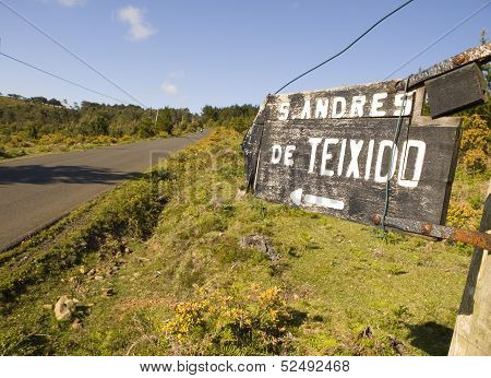 Sign Indicating The Direction Of San Andres De Teixido