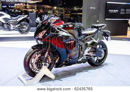 The 35Th Bangkok International Motor 2014