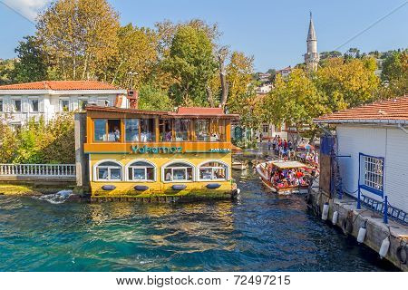 Kanlica port Istanbul