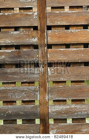 Wood wall