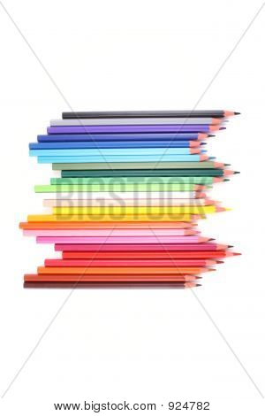 ดินสอสีมีสีสันสวยงาม