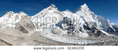Beautiful View Of Mount Everest, Lhotse And Nuptse