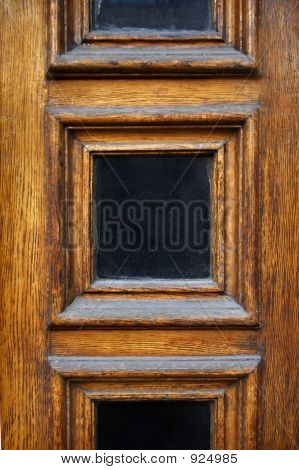 Bir eski kapı