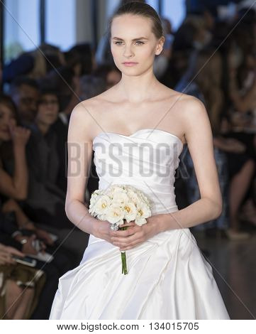 Oscar De La Renta - Bridal Spring/summer 2017 Runway Show