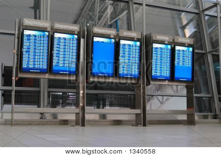  Départ et les conseils d'arrivée à l'aéroport