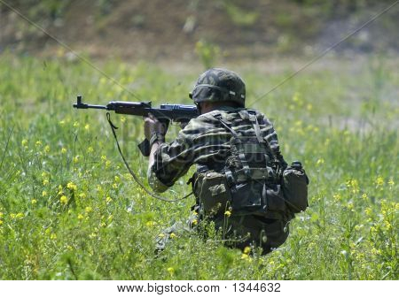 Soldat i aktion