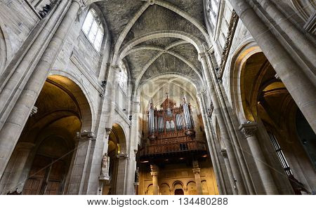 Poissy France - april 4 2016 : the picturesque collegiate church in spring