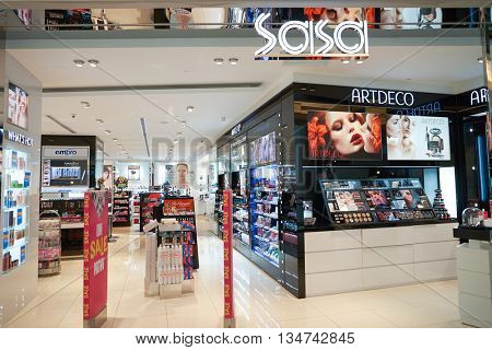 KUALA LUMPUR, MALAYSIA - MAY 09, 2016: Sasa store in Suria KLCC. Sa Sa International Holdings selling cosmetics, personal care, skin care and baby care products, often at discounted prices