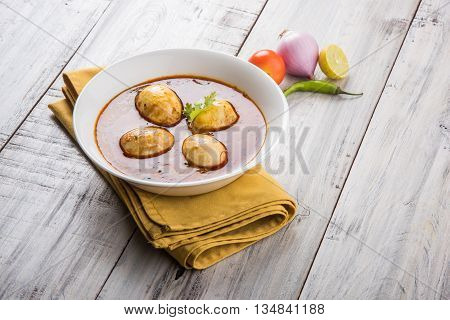 Indian famous Egg Masala curry / Anda Curry 