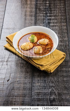 Indian famous Egg Masala curry / Anda Curry / Anda Masala curry / egg curry