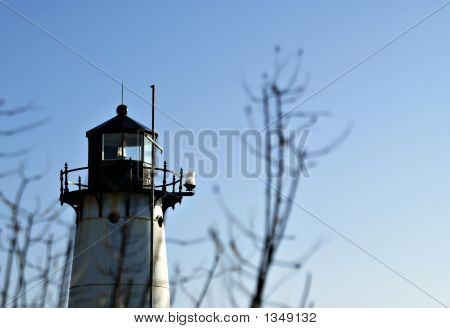 Faro punto montara