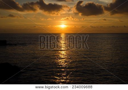 Tramonto Del Sole Sul Mare Della Liguria