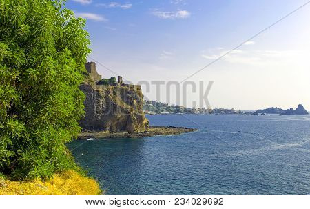 Acicastello, Italy - September 1, 2005: Sicily Island, View Of The Sea With The Norman Castle
