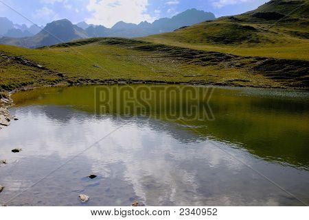 Jezioro w Montain