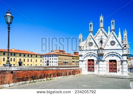 Pisa, Italy. Gothic Church Of Santa Maria Della Spina, Built Around 1230 In The Pisan Gothic Style